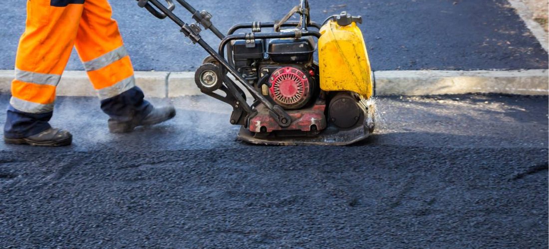 تركيب الإنترلوك والبندورة